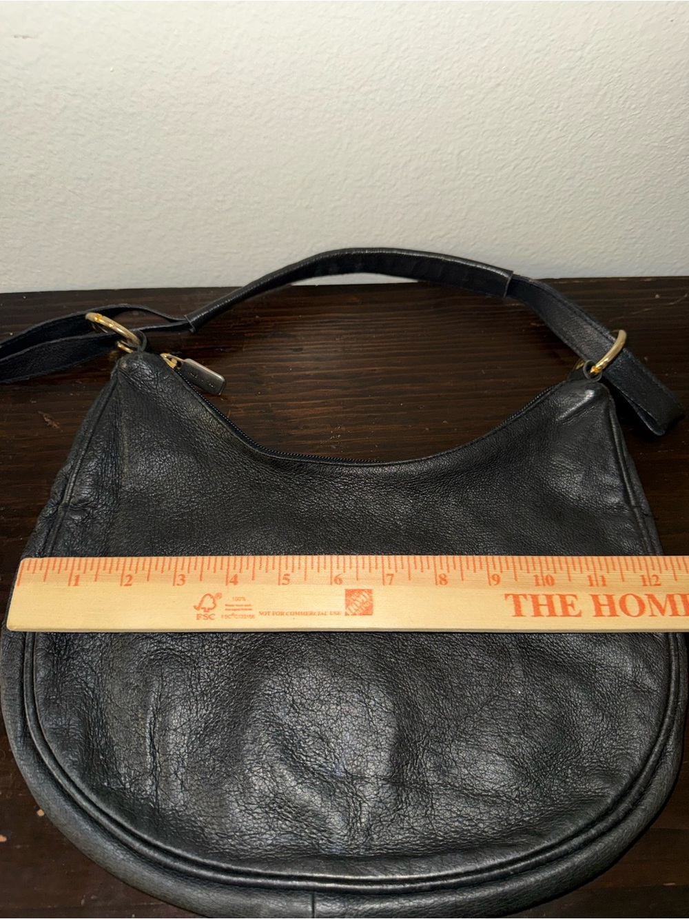 Maurizio Taiuti Black Leather Hobo Bag with Gold Hardware - Picture 6 of 6